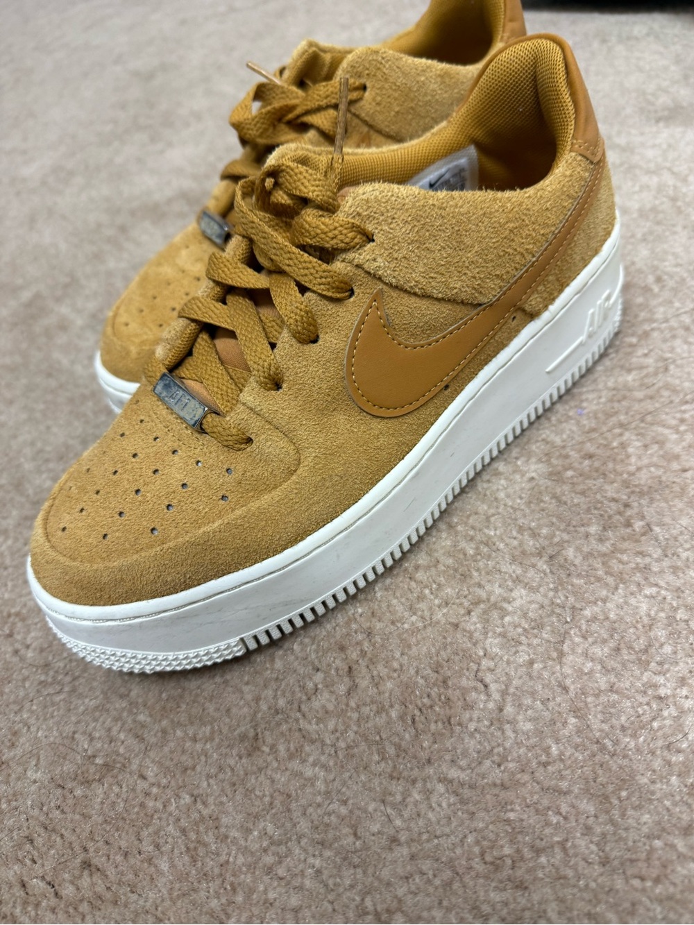 Nike Air Force 1